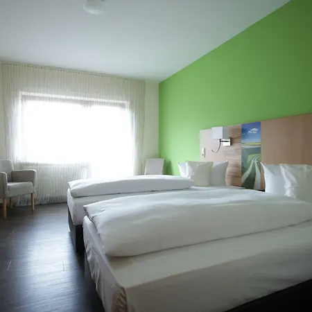 Hotel Landidyll Zum Alten Schloss Kirchensittenbach