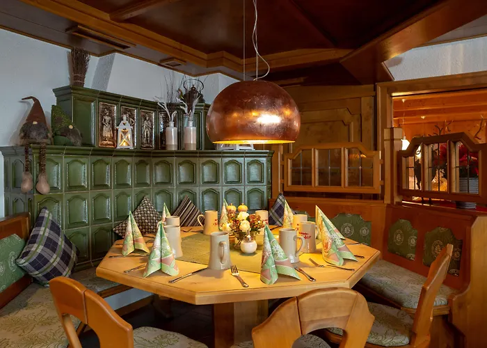 Hotel Landidyll Zum Alten Schloss Kirchensittenbach